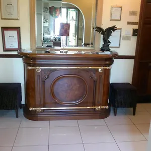 https://ashford-manor-guesthouse.galwayhotelsireland.net