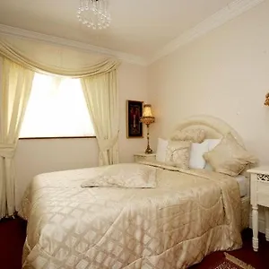 https://audley-house-bb.corkhotel.net